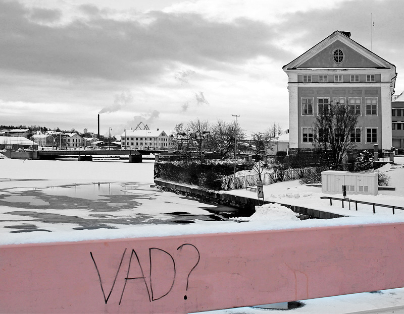 Gångbron till Mellanholmen